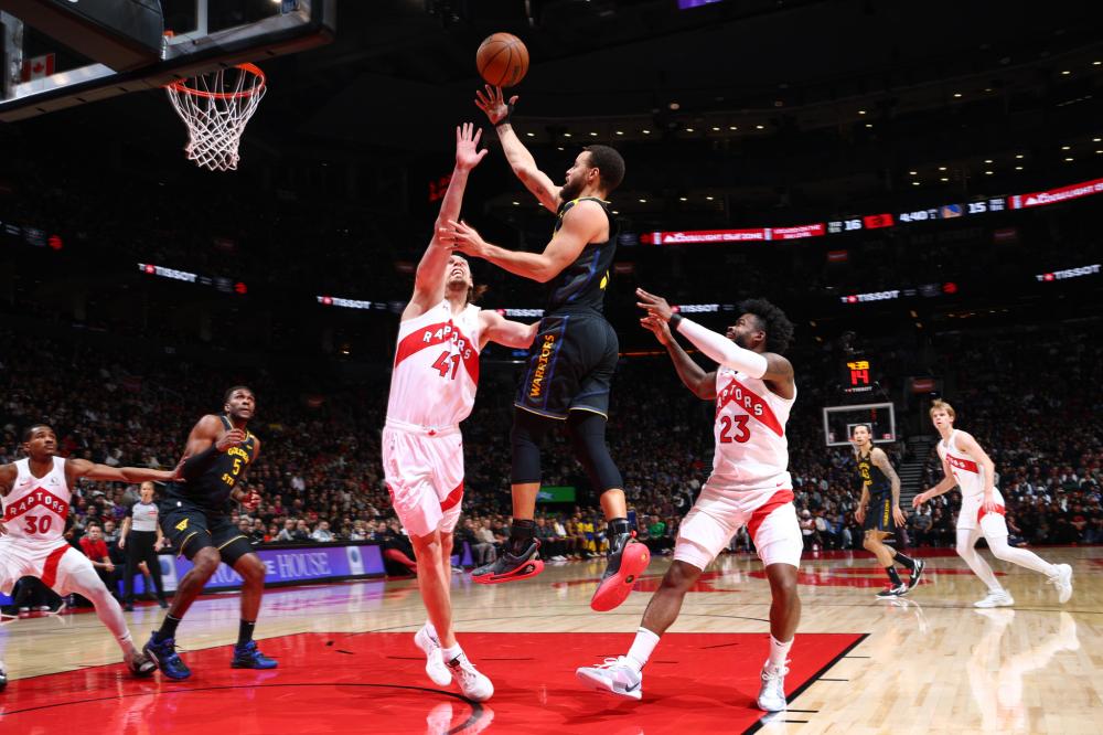 频频施压 频频施压